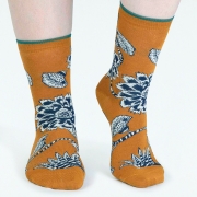 Thought Bio-Katoenen Sokken - Freja Flower Turmeric Yellow Comfortabele sokken van bio-katoen