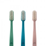 Jordan Tandenborstel Medium Medium tandenborstel van gerecycleerd plastic met borstelharen van bioplastic