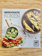Uitgeverij Velt Improvisatie Koken Het kookboek voor iedereen die bewust wil koken.