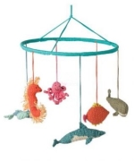 Babylonia Hoppa Babymobiel - Fish Babymobiel met gehaakte visjes van biologisch katoen.